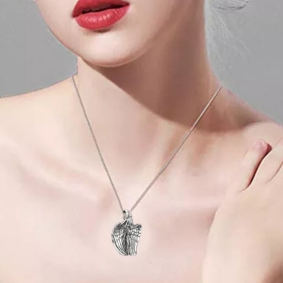 Silver titanium angel Saint winged goth necklace new - Picture 6 of 7